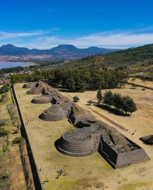 Artists of Tzintzuntzan