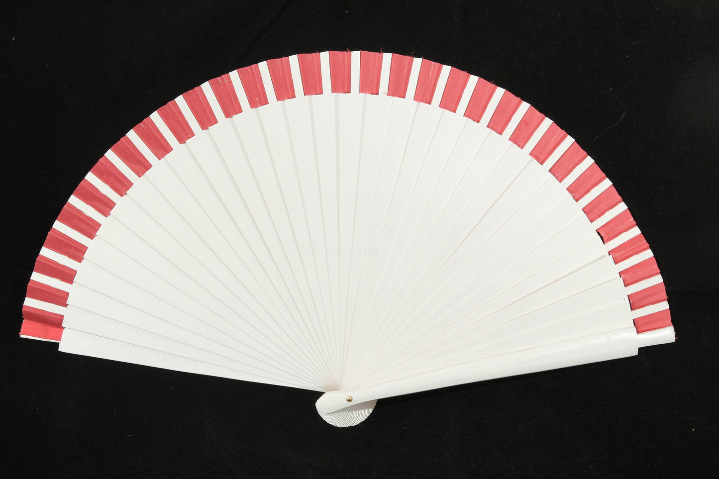 New "Frida" Hand Fan Direct from Spain Lacquered Wood/Paper, Pink