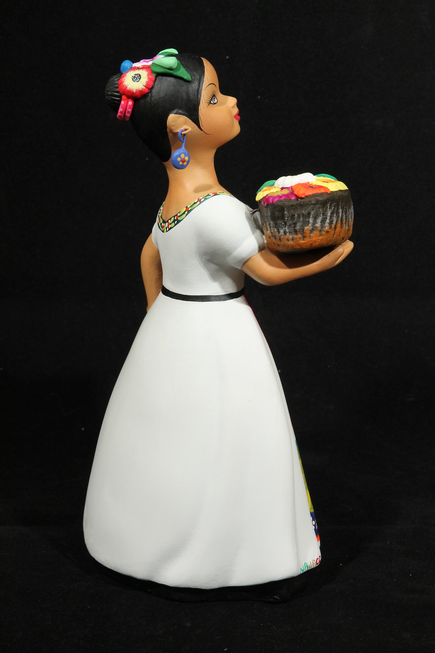 Lupita Najaco Ceramic Doll Mexican "Espanola Daisy" Basket White
