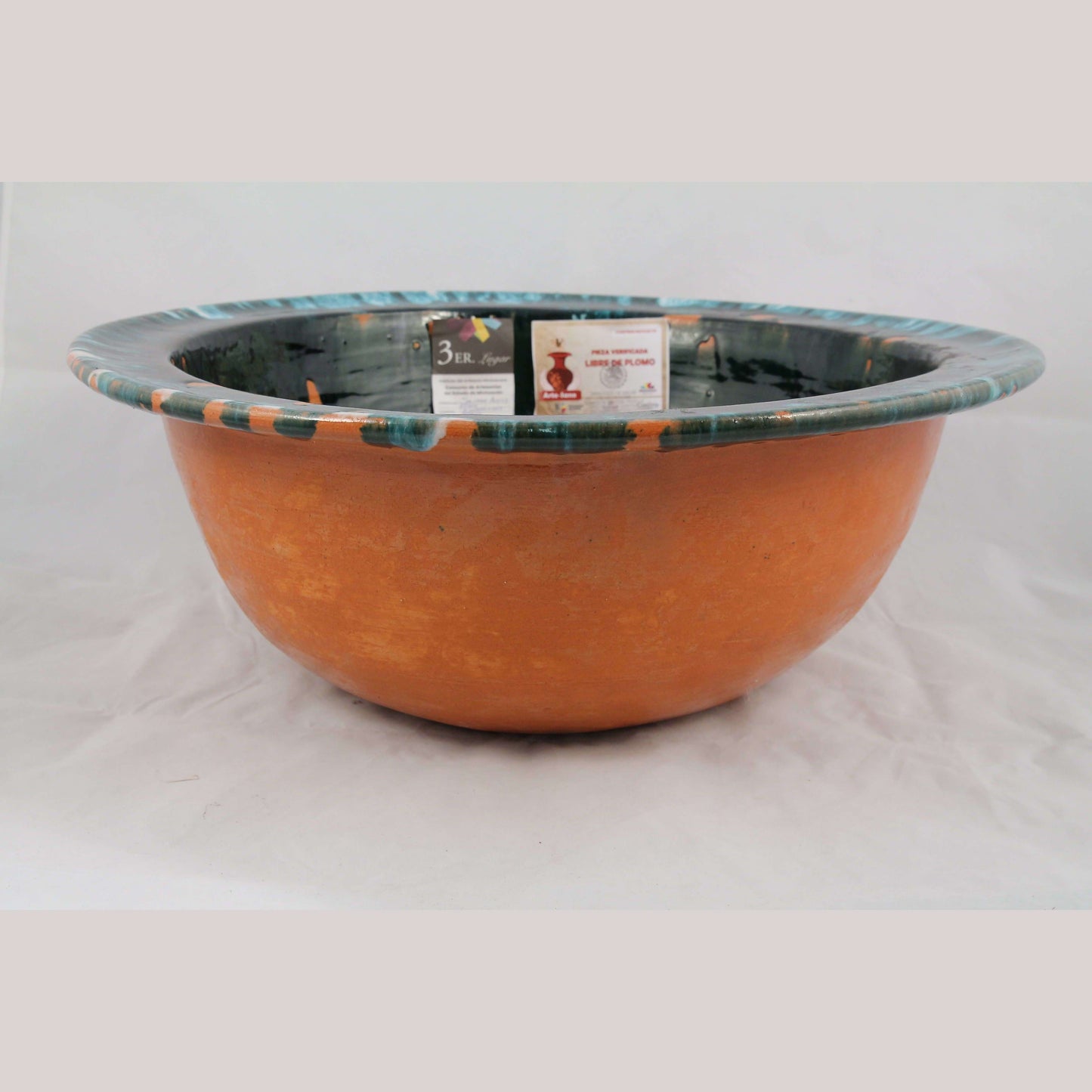 X-lg Pot/Container/Ceramic/Pottery Mexican Folk Art Award Winner Salvador Aviles