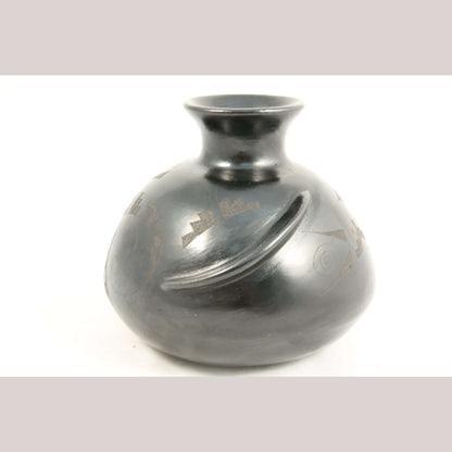 Ceramic Black Jar/Vase Mexican Folk Art Pottery Incised Décor Pablo M. Ortega