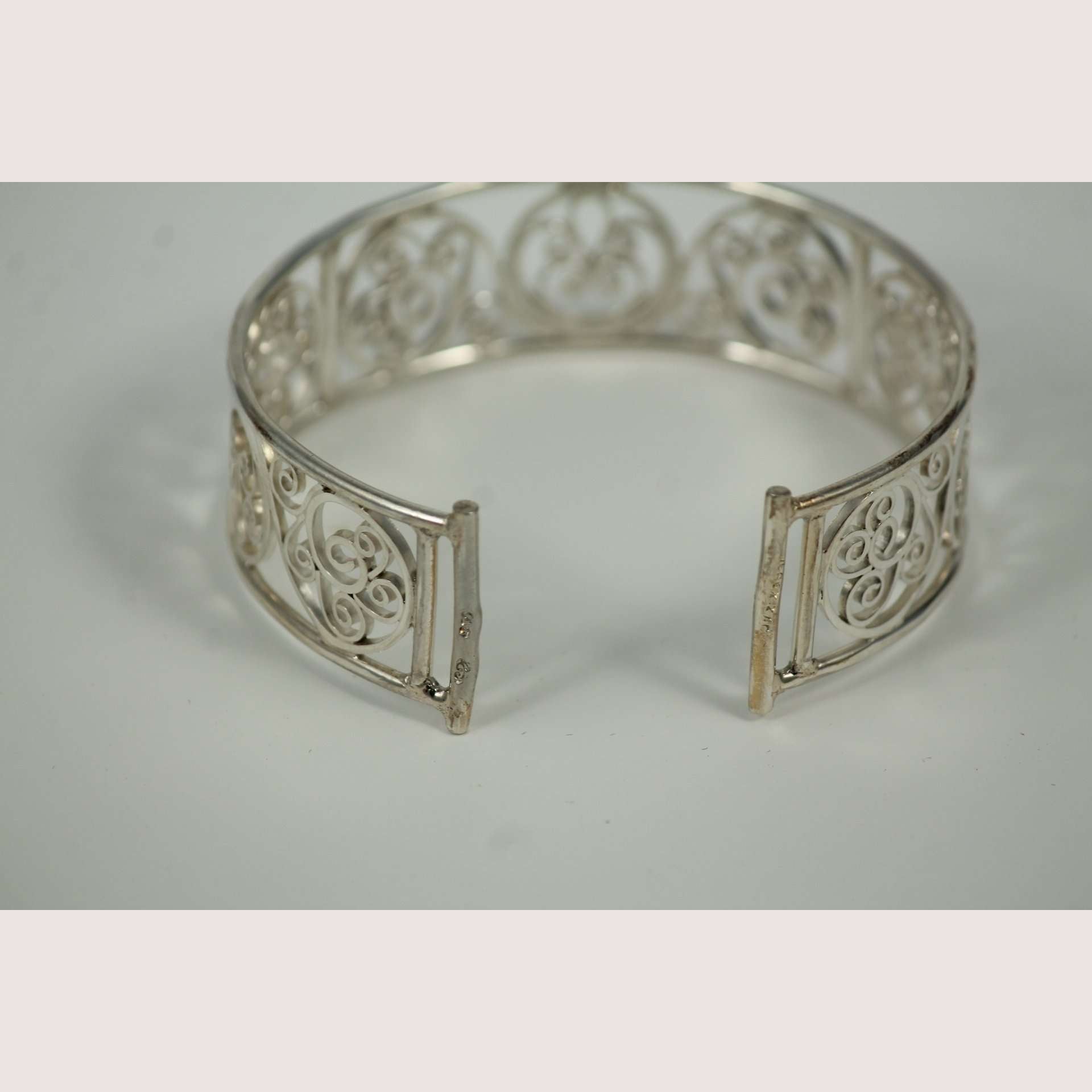 950 Silver and 18k Yellow Gold V Shape Link Bracelet 8.4g 7 Inch Length |  eBay